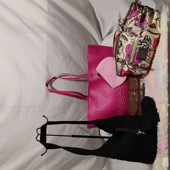 Coach Handbags - @BEHAWAII YOUR BUNDLE MY FRIEND
